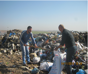 Field inspection of waste at the Jabalia disposal site